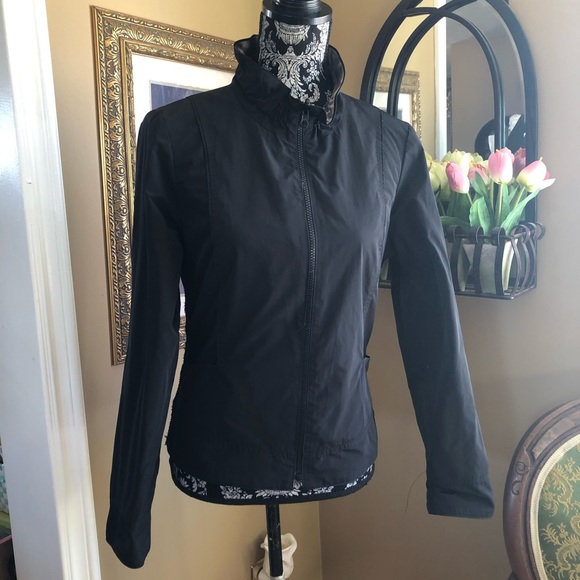 Windbreaker | S - Picture 5 of 8